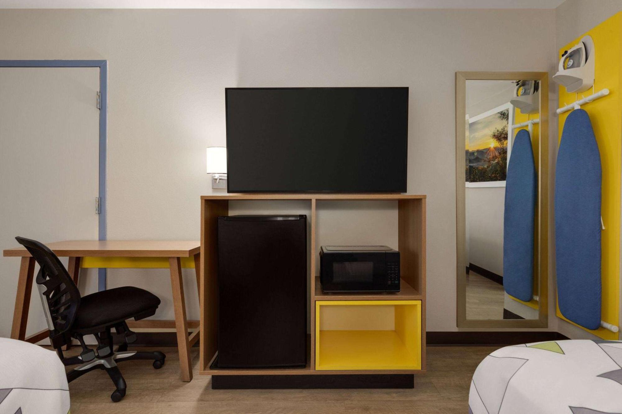 Days Inn By Wyndham Covington Bagian luar foto